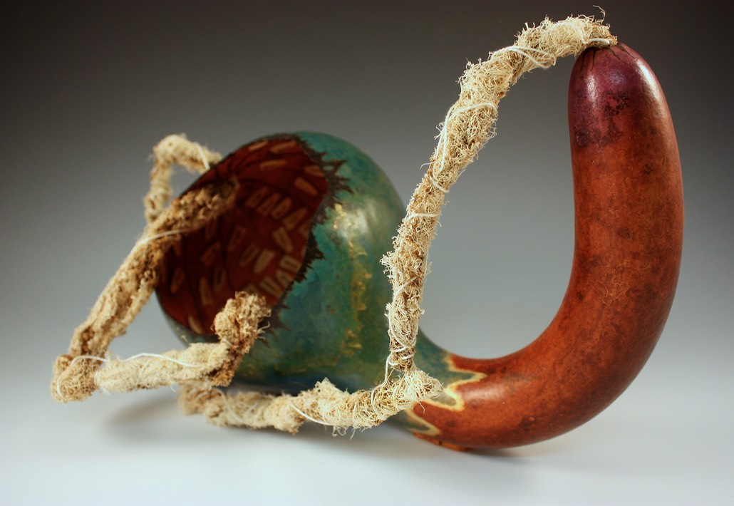 Momma's boy (view 2).JPG